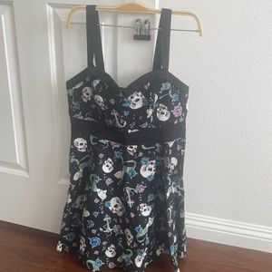 New Hot Topic dress